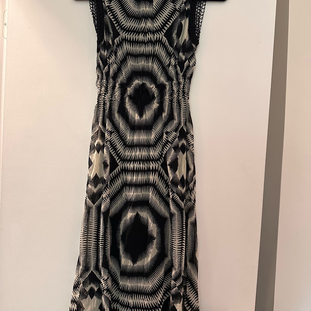 COPY - Elegant Black and White Patterned Dress